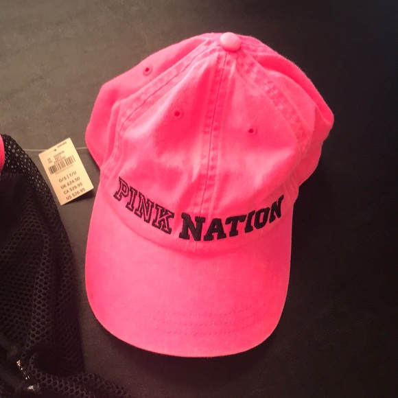 Pink Victoria Secret - Picture 3 of 8